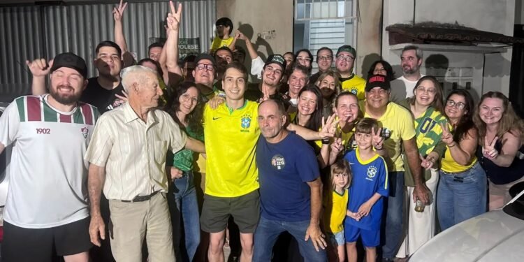 Lucas Polese tem votação histórica para Câmara dos Deputados; veja os eleitos Lucas Polese tem votação histórica para Câmara dos Deputados; veja os eleitos